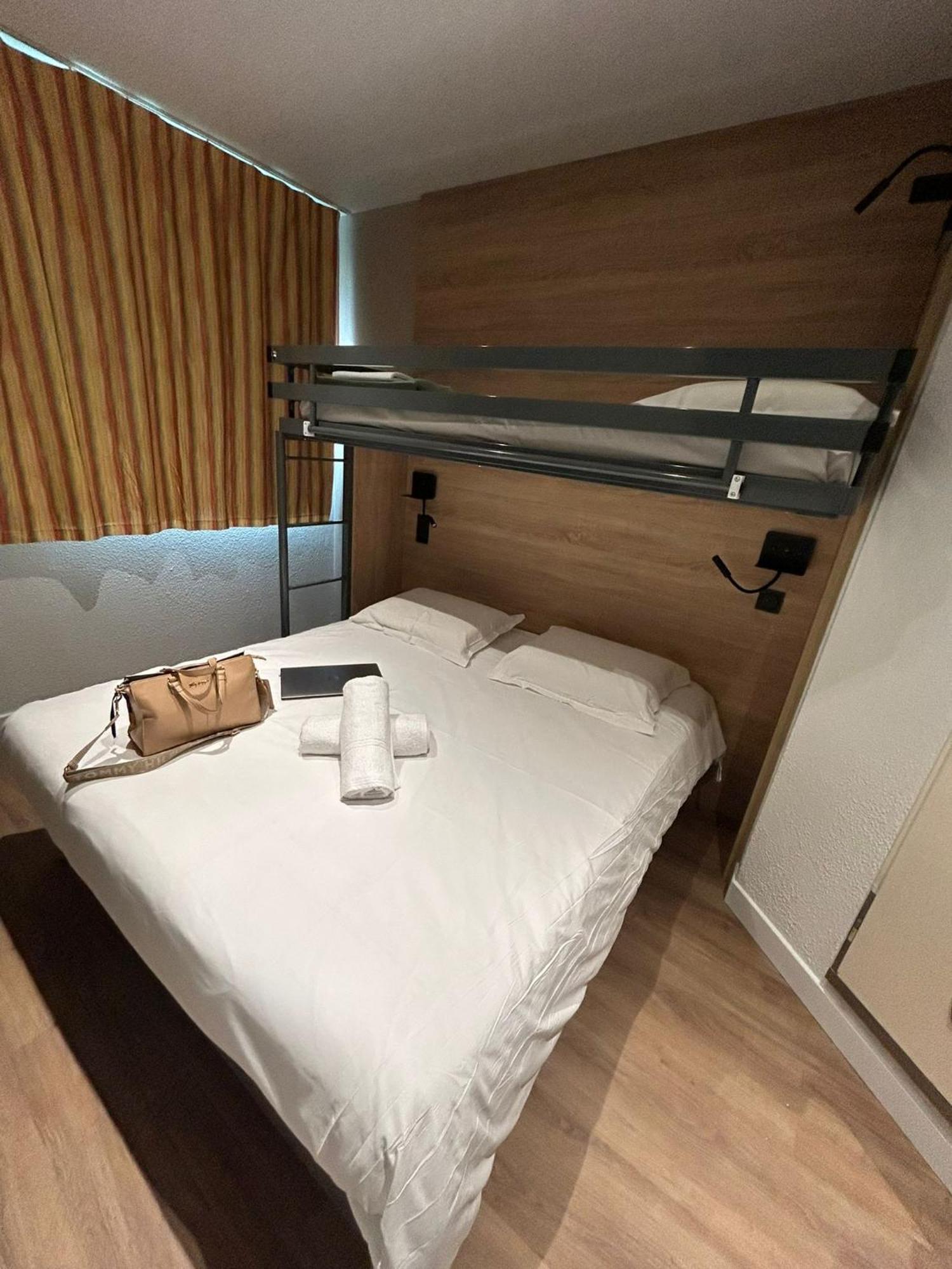 Kyriad Eco Lille Sud - Noyelles Godault ภายนอก รูปภาพ